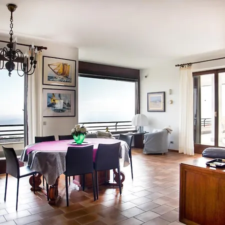 Apartament Panorama - With Terrace Overlooking The