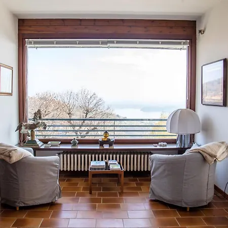 Apartment Panorama - With Terrace Overlooking The *